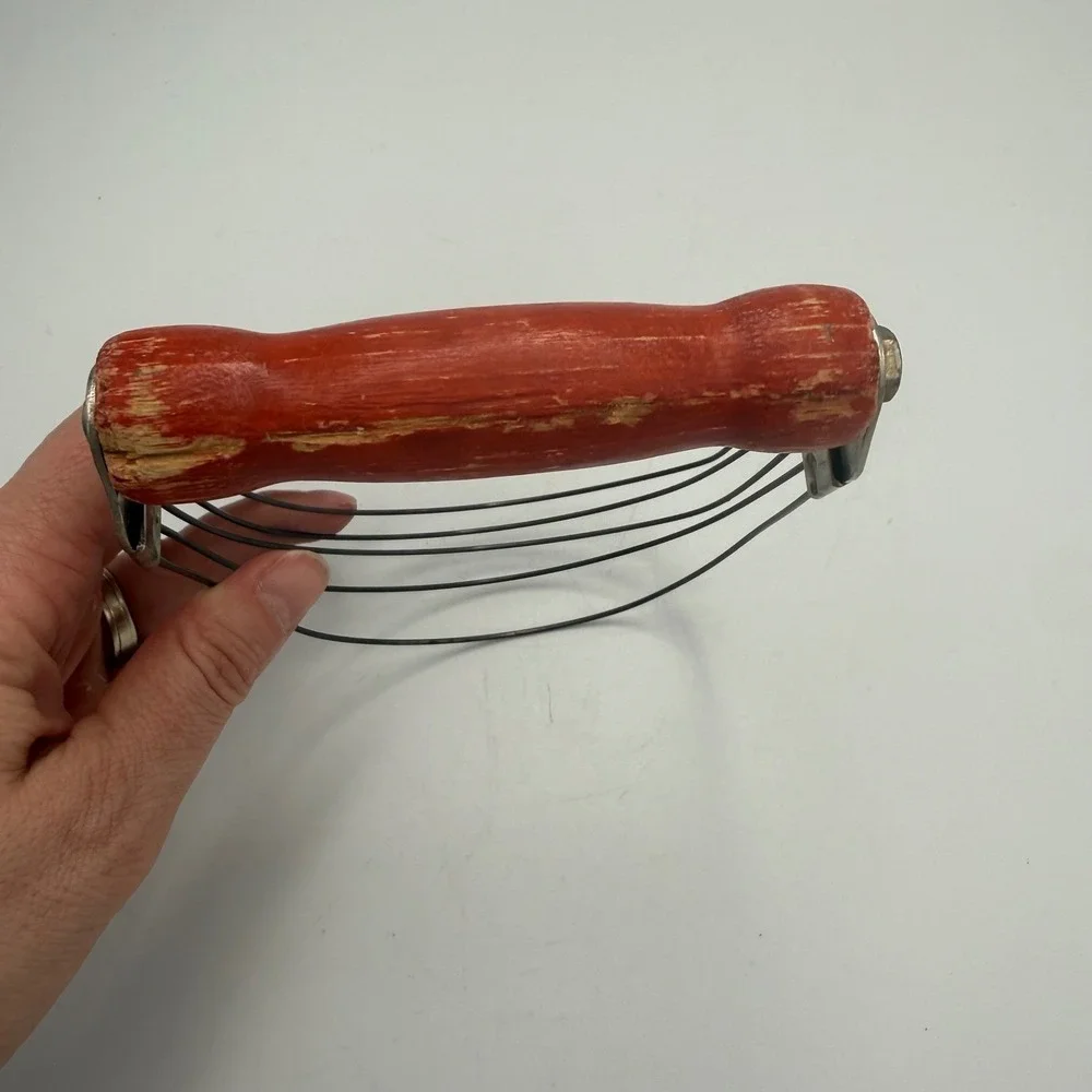 Vintage Androck Pastry Blender Red Wood Handle Metal Dough Cutter Made in USA